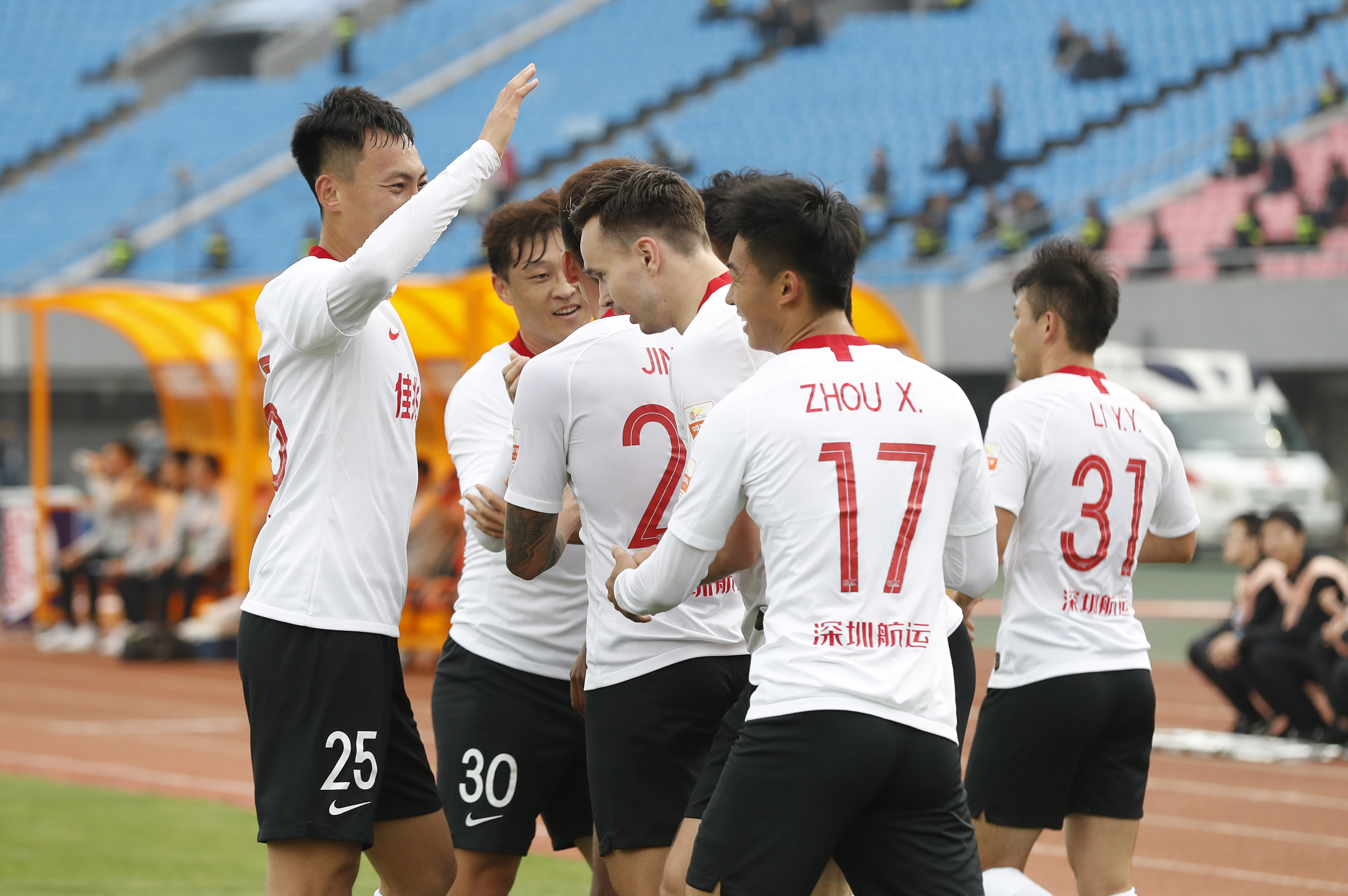 关于深圳佳兆业全队士气暴涨，雄心勃勃要赢下一场比赛的信息