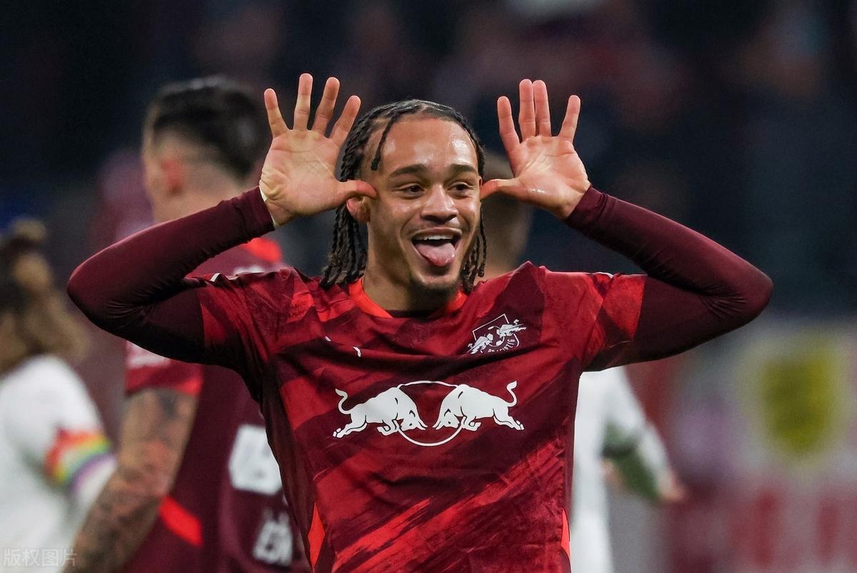 紧张激烈！多特蒙德与RB莱比锡争夺积分榜榜首！的简单介绍