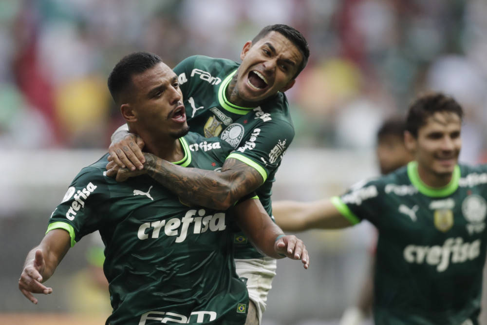 快讯：帕尔梅拉斯抵达美国备战世俱杯的简单介绍