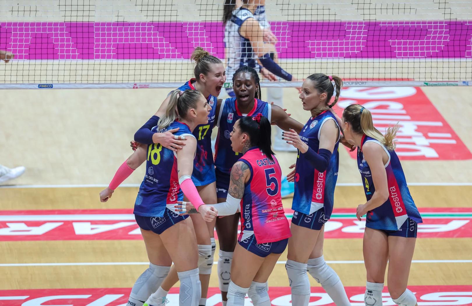 美国女篮实力击败意大利队晋级半决赛