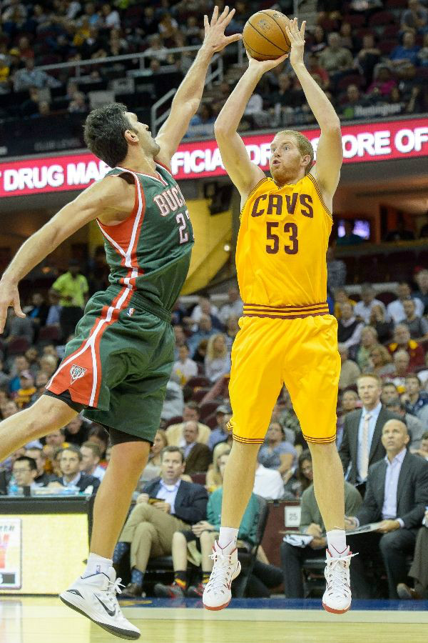 墨西哥篮球选手在全球篮球赛事中虏获观众心