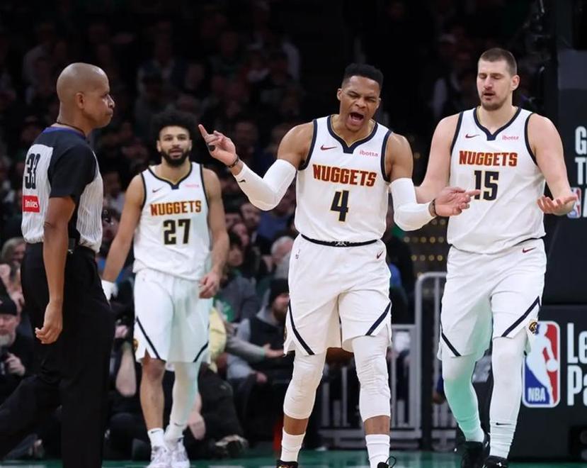 包含NBA重磅对决：英格兰迎战勇士，技术统计的词条