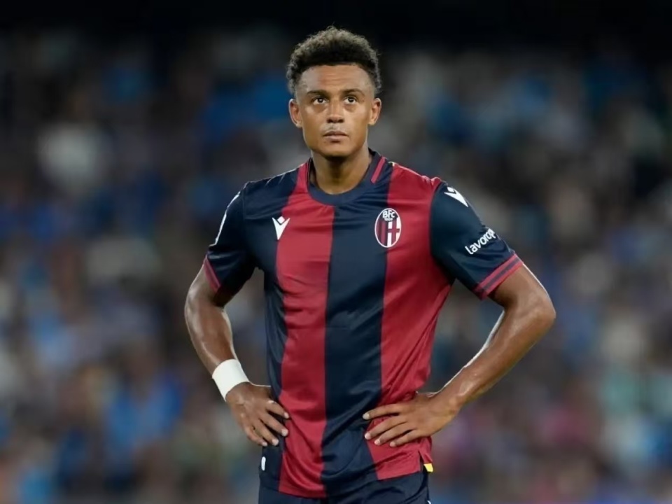 关于意大利队轻取法国队，德布劳内帽子戏法意甲的信息