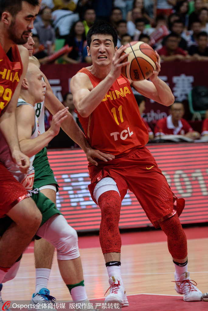 立陶宛队在国际锦标赛中实现突破 立陶宛队在国际锦标赛中实现突破