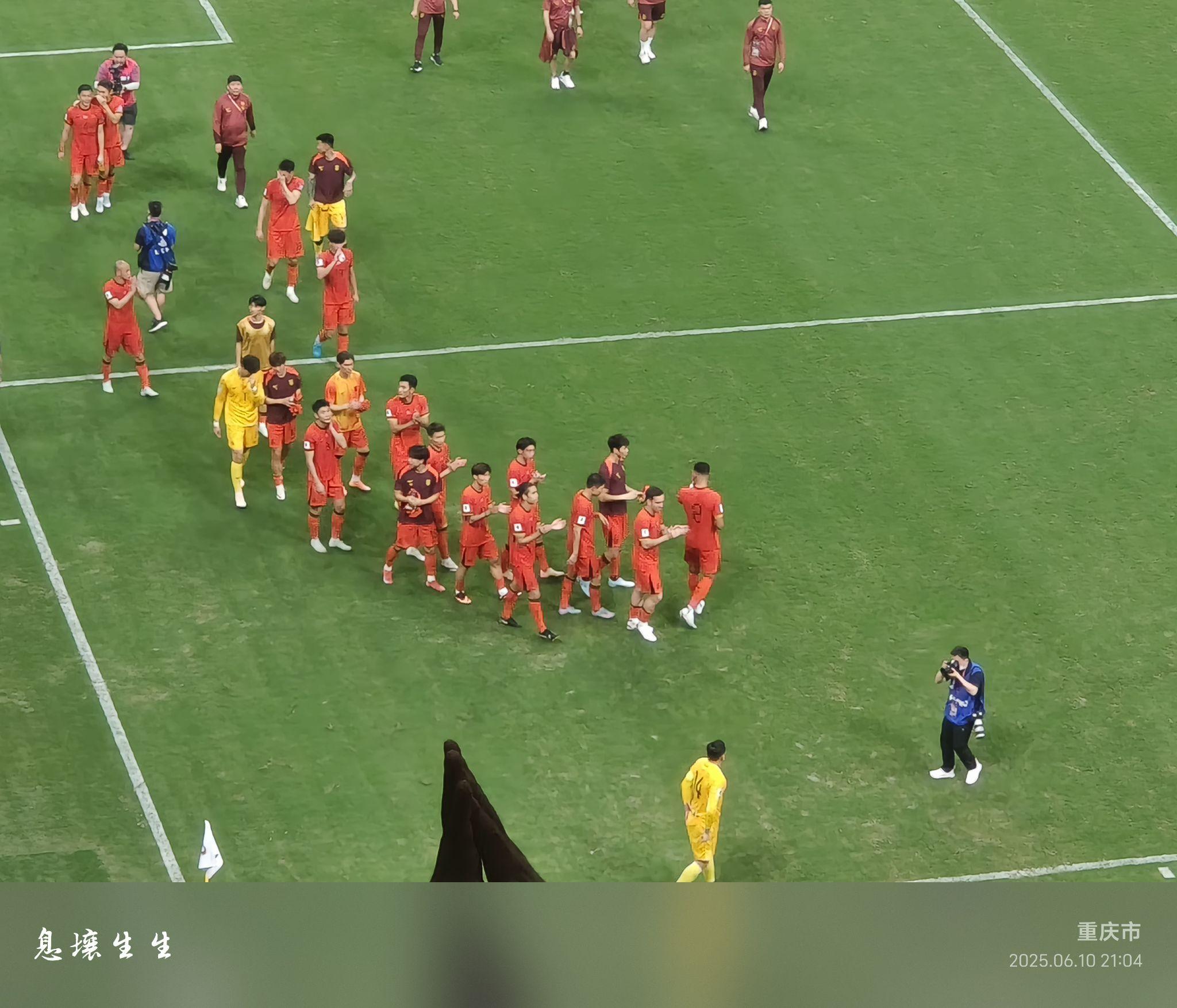 国际足球赛场的最新动态引发关注