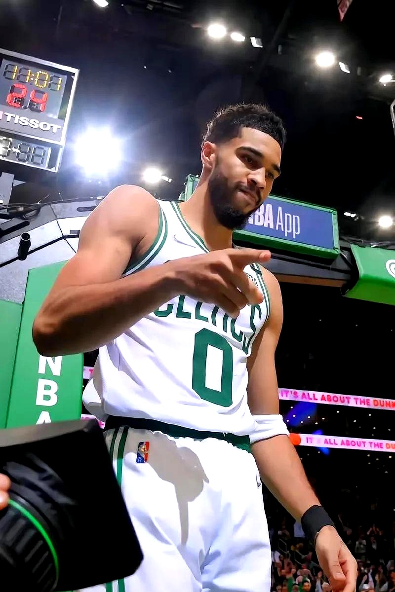 雷霆惜败凯尔特人，遭遇失利