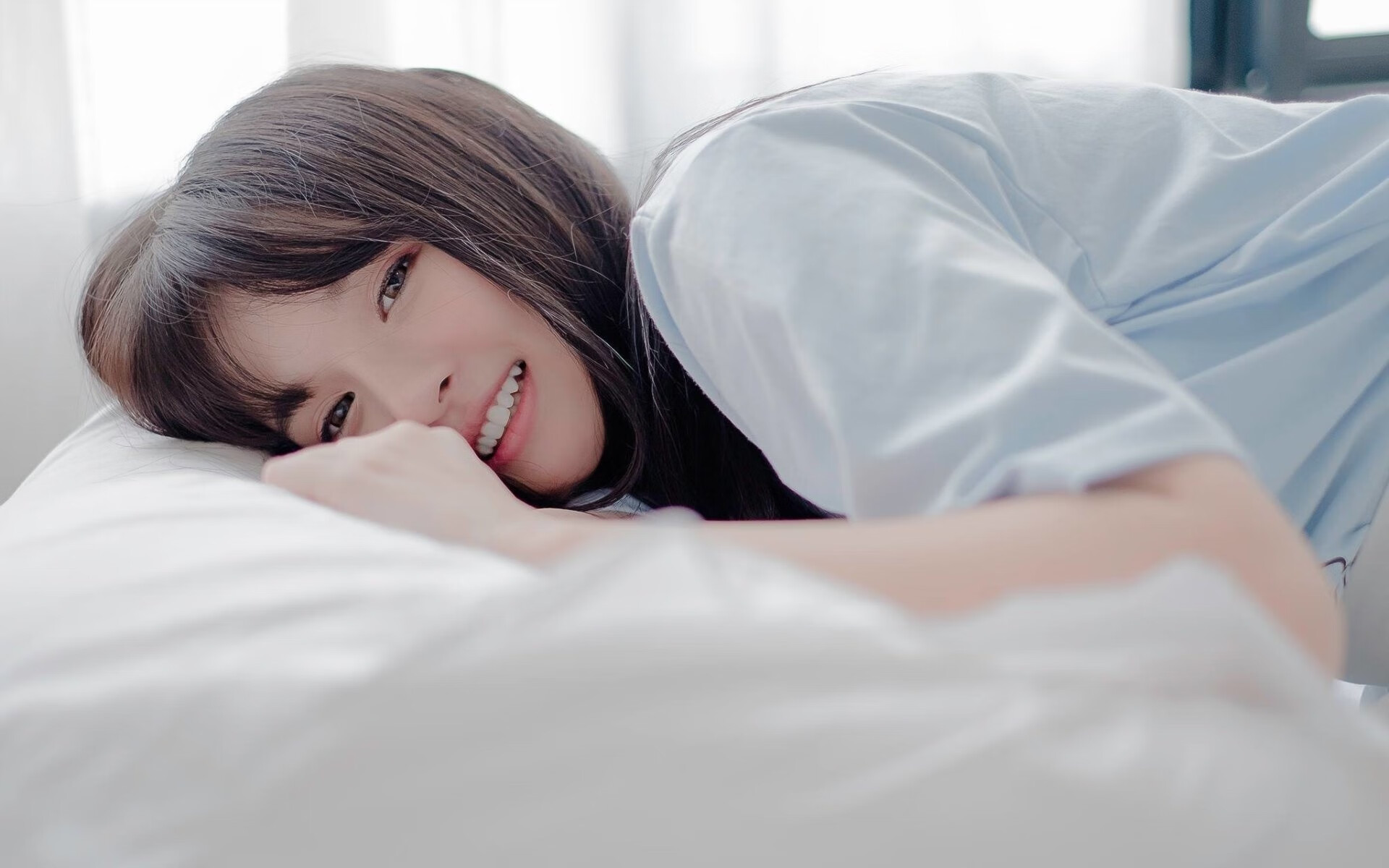 灰熊强行终结深圳队，布克在2026世界杯接管比赛，世界篮球的版图正在被重写