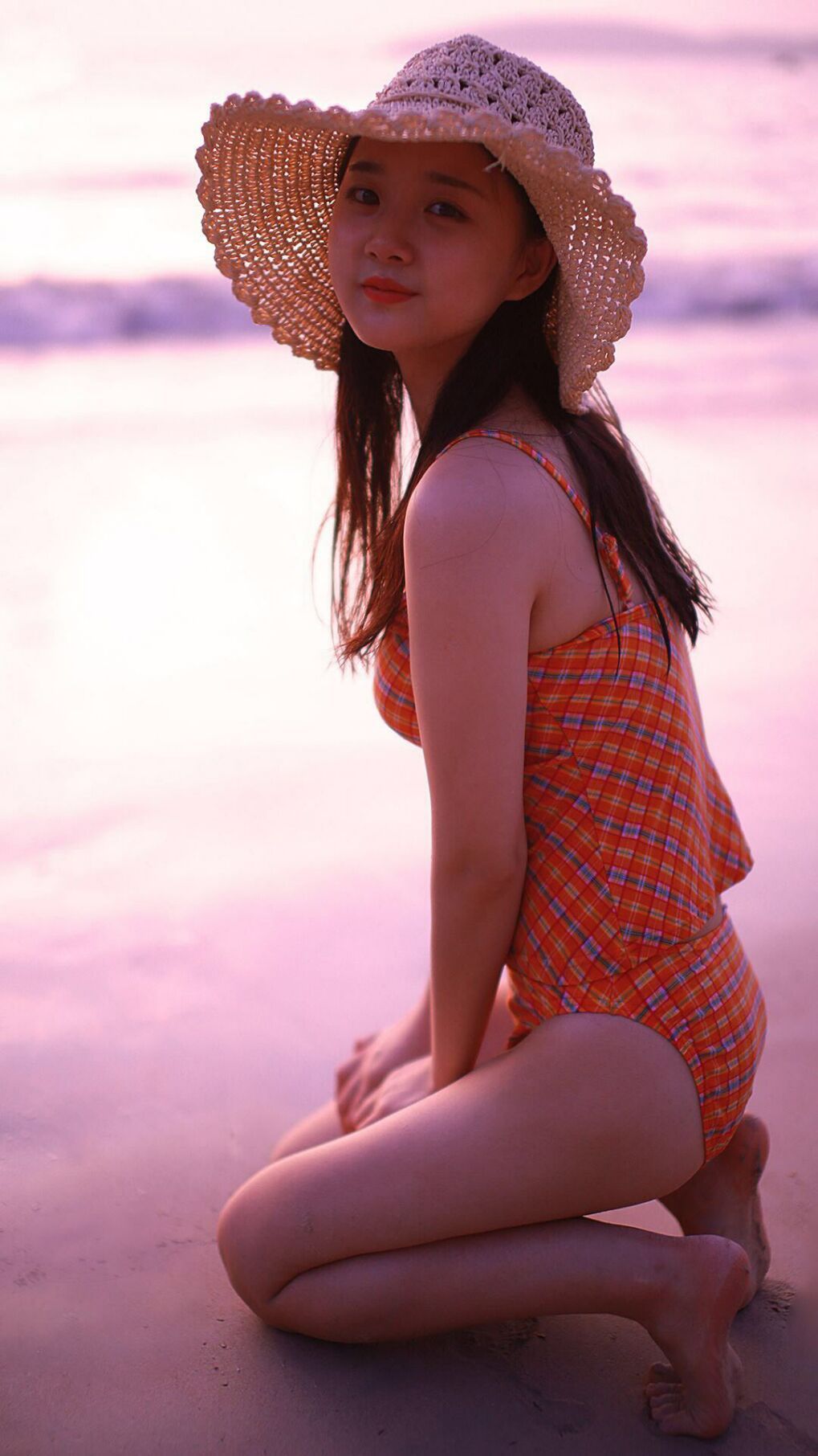 突尼斯历史性一刻，莱奥世界波破局，迦太基雄鹰力斩北欧冰岛