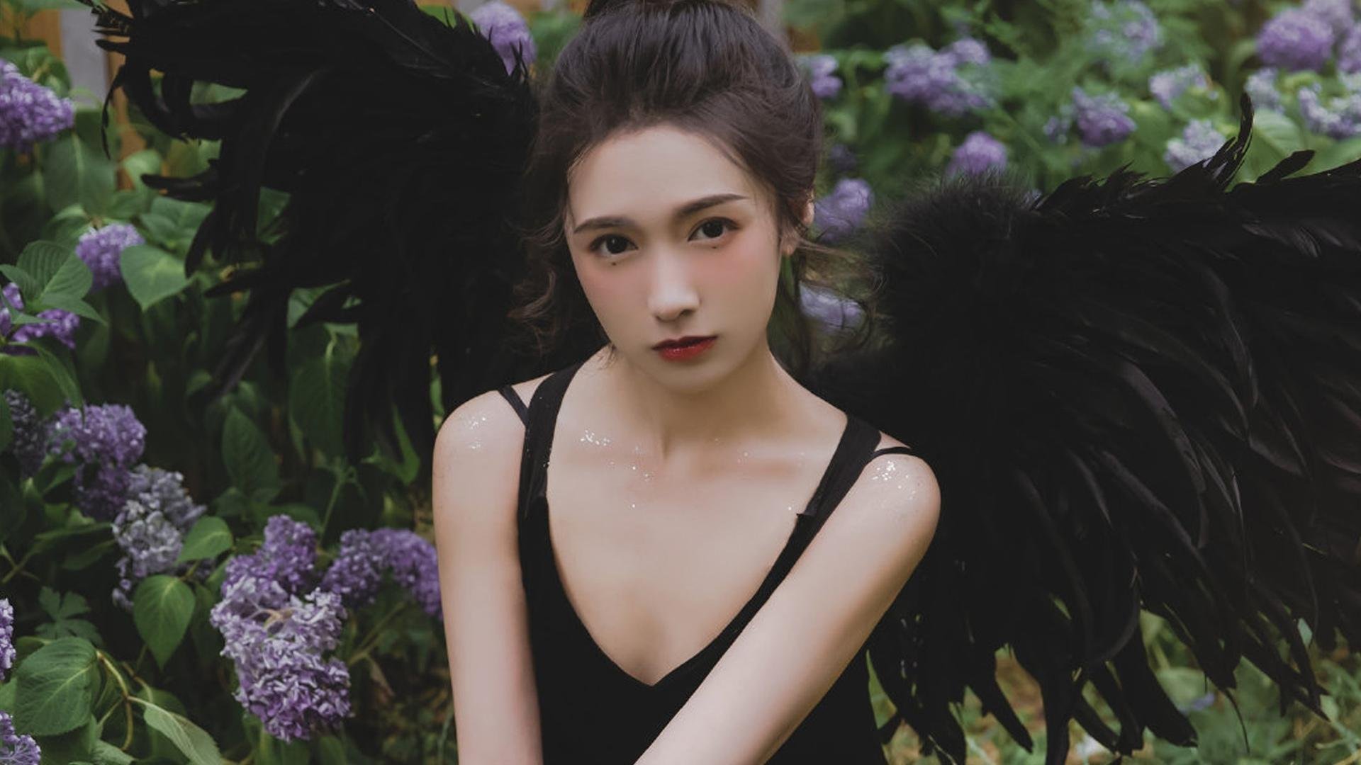 天平两端，当国家德比的火焰，遭遇拜仁的精密齿轮